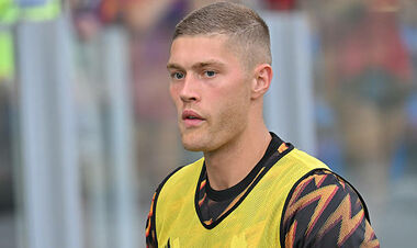 Shocking conditions. Dovbik got an offer from Napoli, known salary