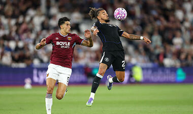 Челсі на зльоті. Сині відвантажили 5 м'ячів молотобійцям на старті туру АПЛ