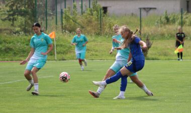 ФОТО. Женская сборная Украины WU-19 проводит сбор в Трускавце