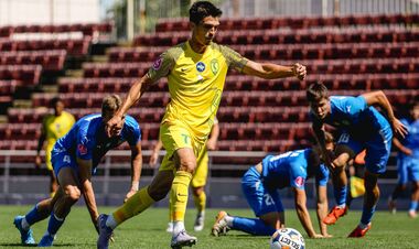 Левый Берег и Кудровка проводят матч Кубка Украины. Стартовые составы