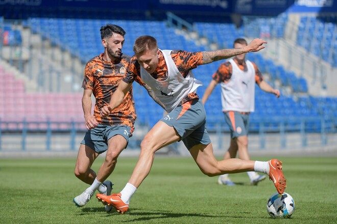 Шахтар провів тренування у Кракові після гри ЛК. Туран дав два вихідні дні