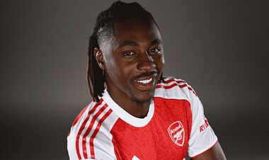 ОФИЦИАЛЬНО. Арсенал подписал вингера. Новичок получил 10-й номер