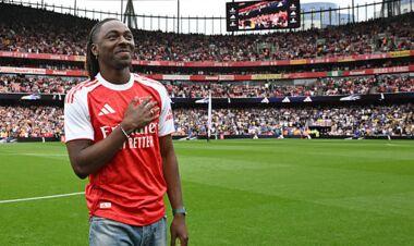 Трансфер Эзе вошел в число самых дорогих среди английских игроков