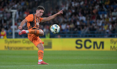 Sudakov almost repeated the post of Wise, who left shortly before the departure