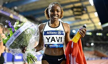 ВІДЕО. Чемпіонка ОІ встановила світовий рекорд у бігу на милю з бар'єрами