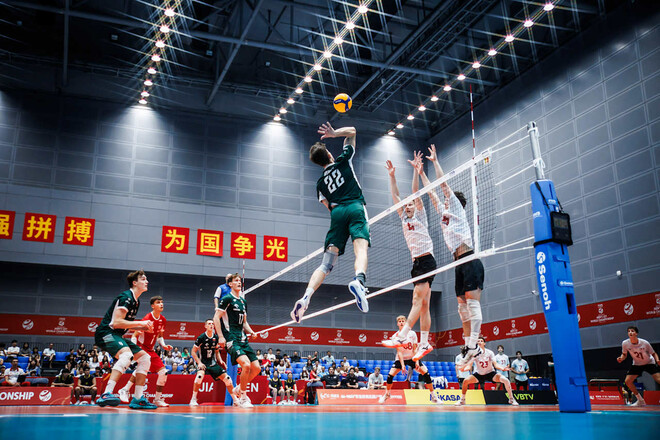 ЧМ U21 по волейболу. Польша разобралась с соперником в трех сетах