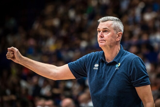 Тренер України: «Обіцяли приїхати, але ні. Про них забув, вітатися не буду»