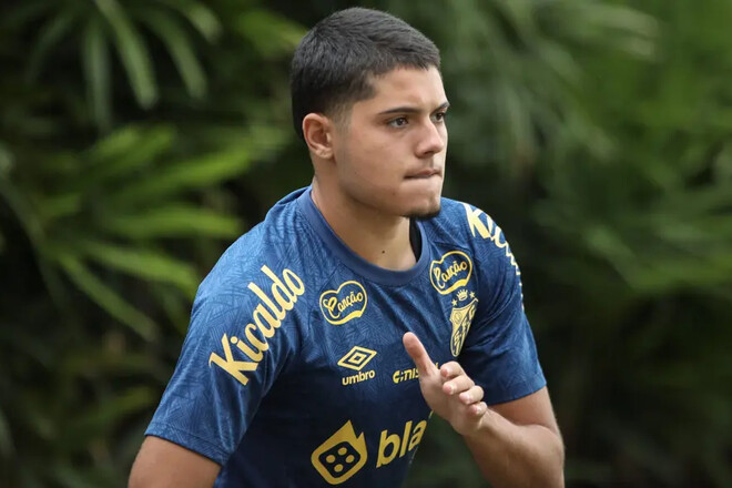 Шахтер готовит самый дорогой трансфер лета. Есть официальное предложение