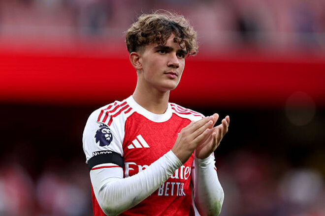 По двое из Арсенала и Фулхэма. Топ-5 самых молодых дебютантов в истории АПЛ