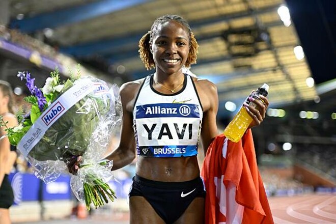 ВІДЕО. Чемпіонка ОІ встановила світовий рекорд у бігу на милю з бар'єрами