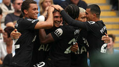 Two goals in seven minutes. Tottenham shocked Manchester City on Etihada