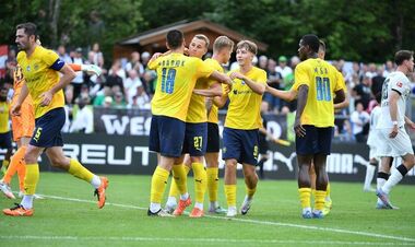 Металлист 1925 – Оболонь. 1/32 финала Кубка Украины. Смотреть онлайн LIVE