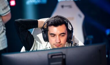 Снайпер Aurora повідомив про крадіжку перед початком гранд-фіналу