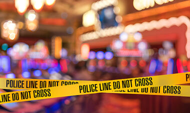 У Гонконзі поліція ліквідувала 17 підпільних гральних закладів