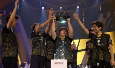 The MongolZ разгромили Aurora и стали чемпионами EWC 2025