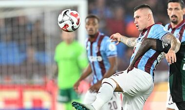 Трабзонспор с тремя украинцами выиграл третий матч и стал лидером в Турции