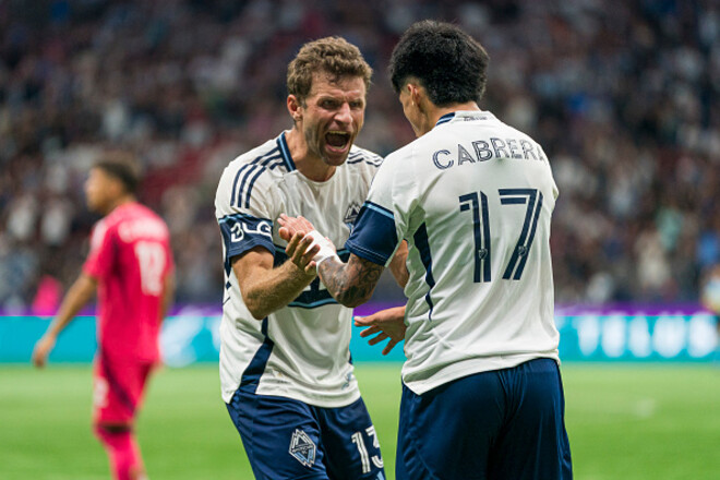Video. First goal in MLS: Muller scored with a penalty at 90+14 in a match thumbnail