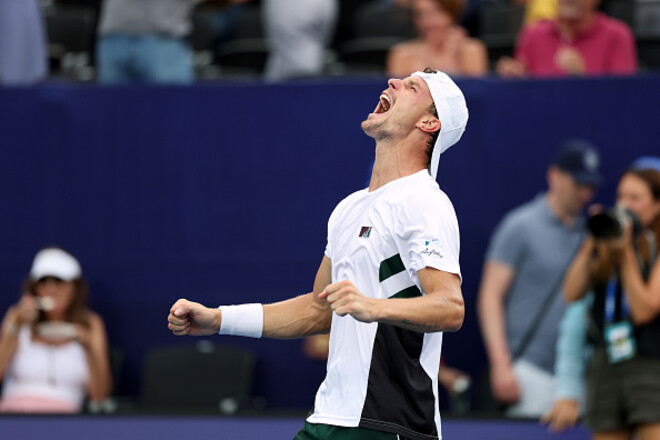 Фейк-камбек. Стал известен чемпион турнира ATP 250 в Уинстон-Сейлеме