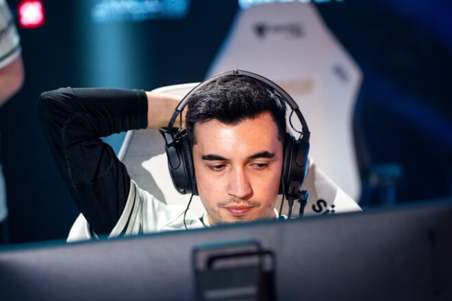 Снайпер Aurora повідомив про крадіжку перед початком гранд-фіналу