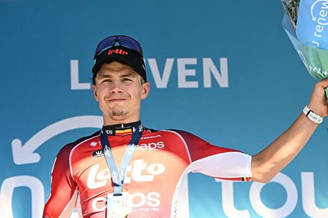Renewi Tour 2025. Победителем велогонки стал Арно де Лье