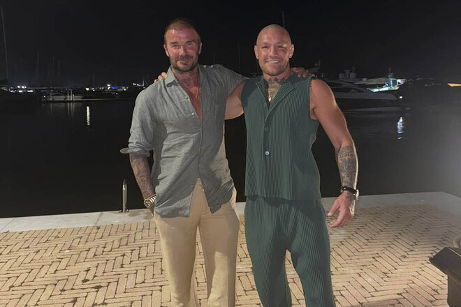 ФОТО. Макгрегор показал, как отдыхал с Дэвидом Бекхэмом и его сыновьями