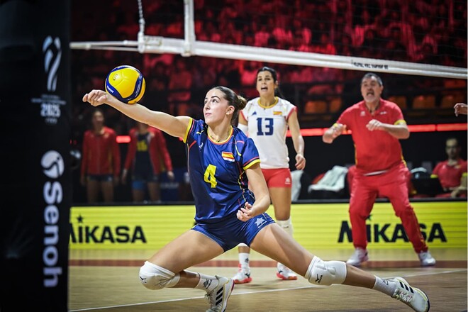 Канада (ж) – Іспанія (ж). Чемпіонат світу. Дивитись онлайн LIVE