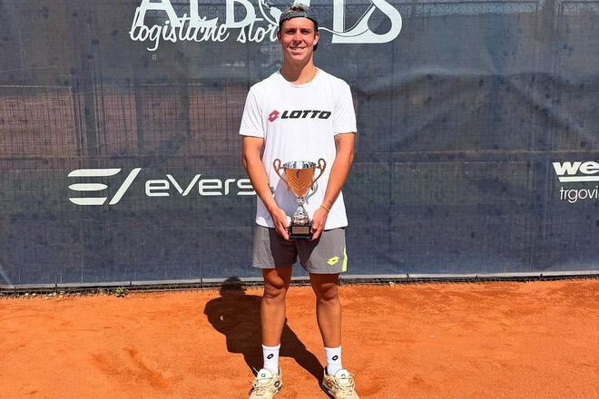 Белинский не сумел выиграть второй трофей подряд, получив баранку в финале