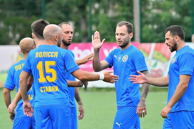 Аматорский футбол на коне. Второлиговый Ребел разгромно проиграл Полесью