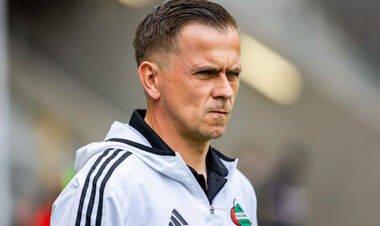 Dynamo signed a contract with a new trainer. This is a foreigner