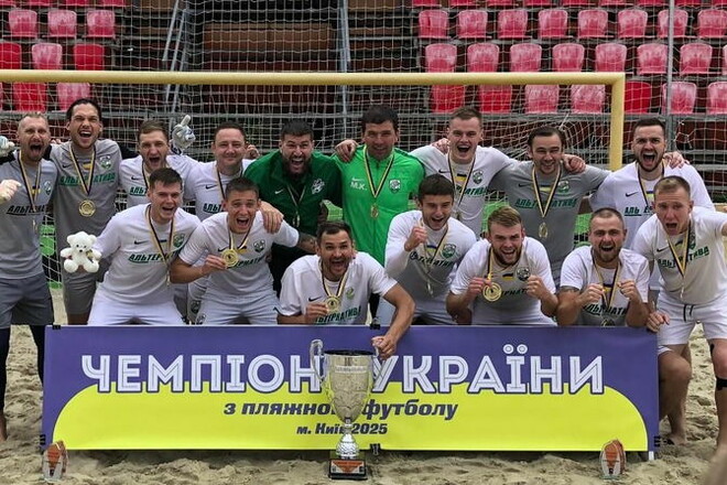 ФОТО. Определены призеры чемпионата Украины по пляжному футболу