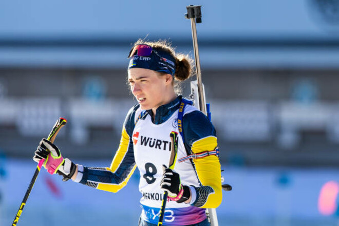 Травма не покидает. Шведская биатлонистка пожаловалась на боль в колене