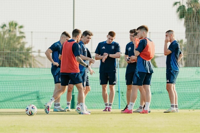 В списке Степанов, Крупский и Пономаренко. Названа заявка Украины U-21