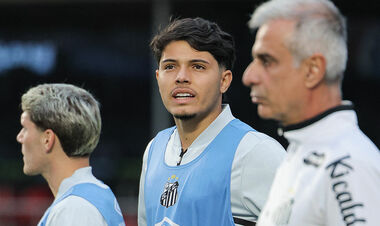 Santos agreed to sell his forward in Shakhtar for 12 million euros