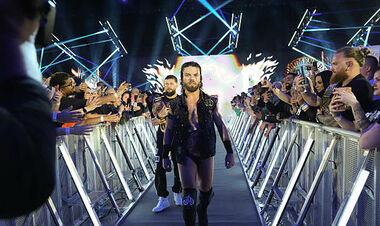 ВІДЕО. Реслер WWE познущався над фанатами Ньюкасла, згадавши Ісака