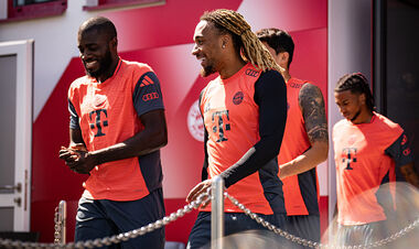 Веєн – Баварія. Кубок Німеччини. Дивитись онлайн. LIVE трансляція