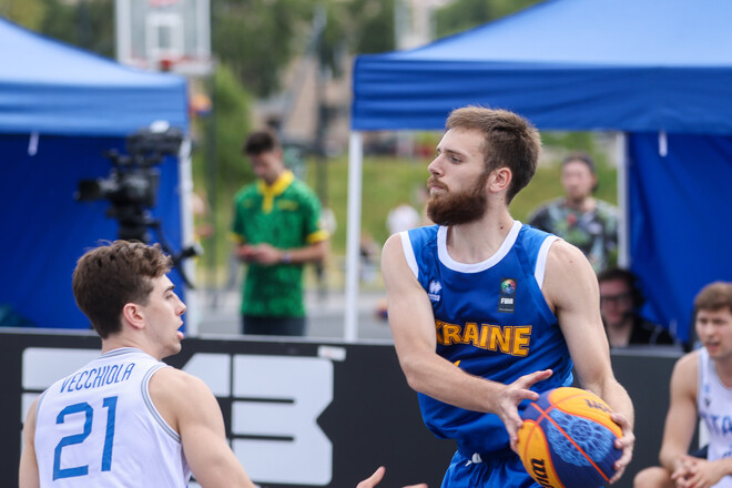 Сборная Украины U21 по баскетболу 3х3 уступила Франции в Лиге наций