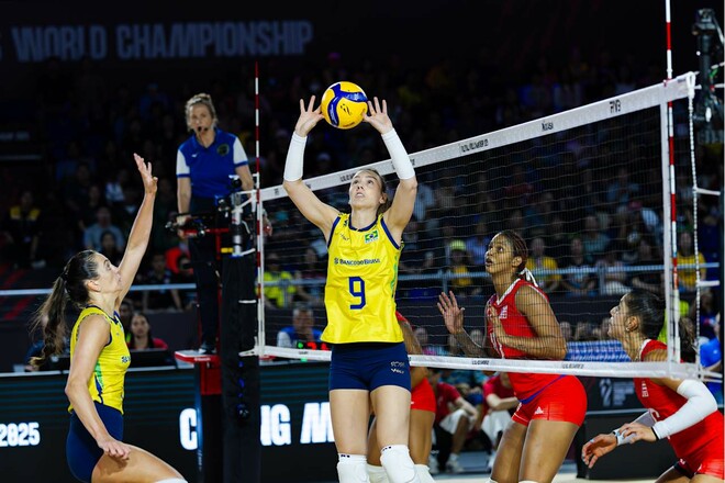 ЧС з волейболу. Бразилія завершила груповий етап без поразок