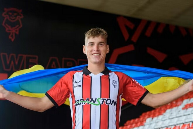 Кубок лиги. Украинский футболист дебютировал за английский клуб