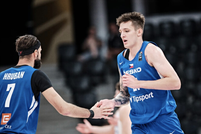 Чехія – Португалія. Євробаскет-2025. Дивитися онлайн. LIVE трансляція