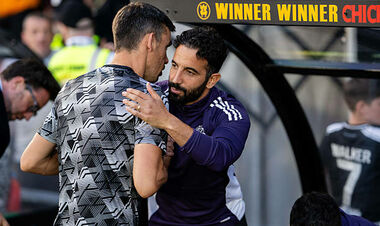 Главный тренер Манчестер Юнайтед извинился перед болельщиками