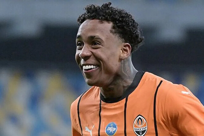 Шахтер готовит крупную продажу, есть 3 варианта. Футболист отказался играть
