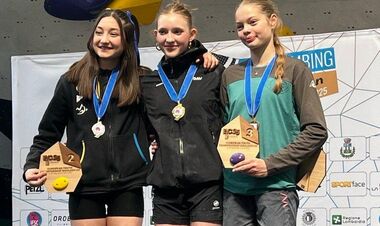 Юные украинки сделали серебряный дубль на чемпионате Европы по скалолазанию