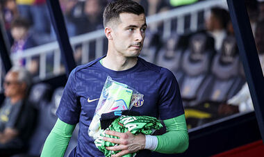 In the shadow of Szensna. Barcelona's pet is in search of a new club