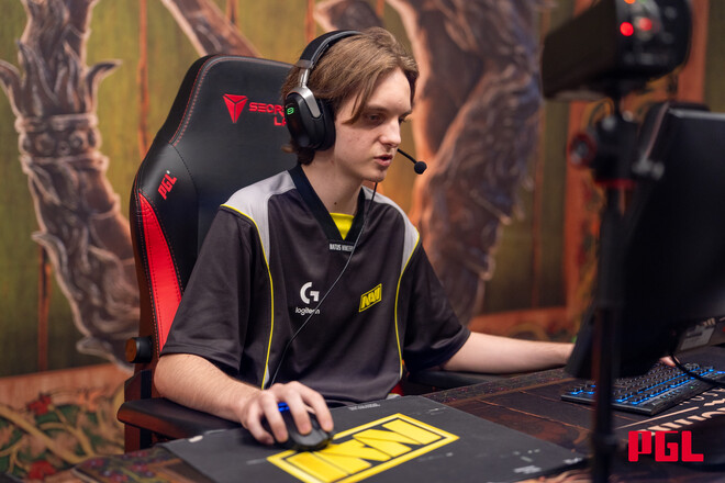 NAVI Junior – Edge. DreamLeague S26. Группы. Смотреть онлайн. LIVE