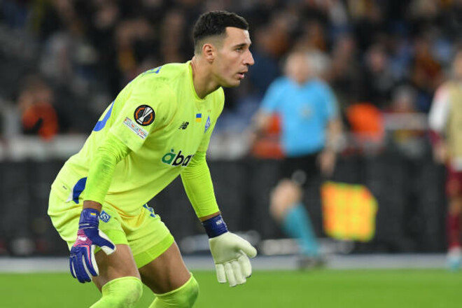 «Как он это делает». Вратарь Динамо высказался о рекорде Паламарчука