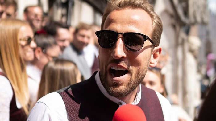 ВИДЕО. Гарри Кейн неожиданно спел. Таким вы его ещё не видели