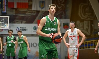 ОФИЦИАЛЬНО. Аутсайдер Суперлиги подписал центрового БК Запорожье