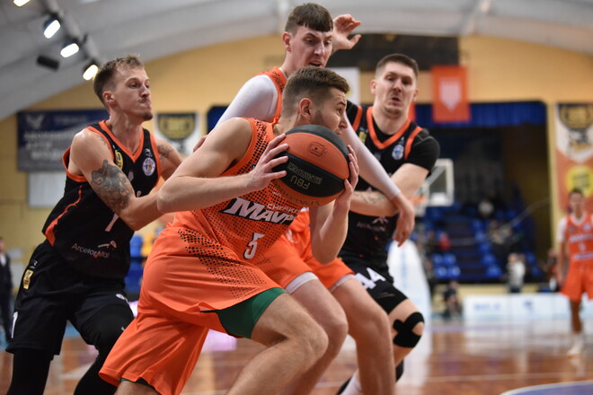 ОФИЦИАЛЬНО. Черкасские Мавпы сохранили ключевого игрока