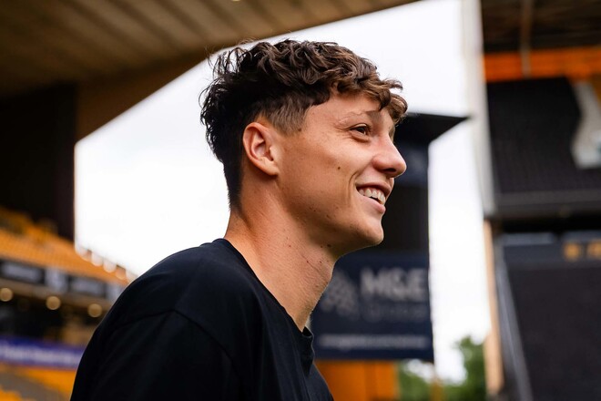 ОФІЦІЙНО. Перед трансфером Ваната. Жирона продала гравця за великі гроші