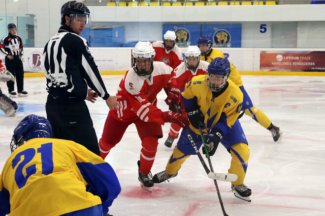 Украина U-18 – Франция U-18. Смотреть онлайн. LIVE трансляция